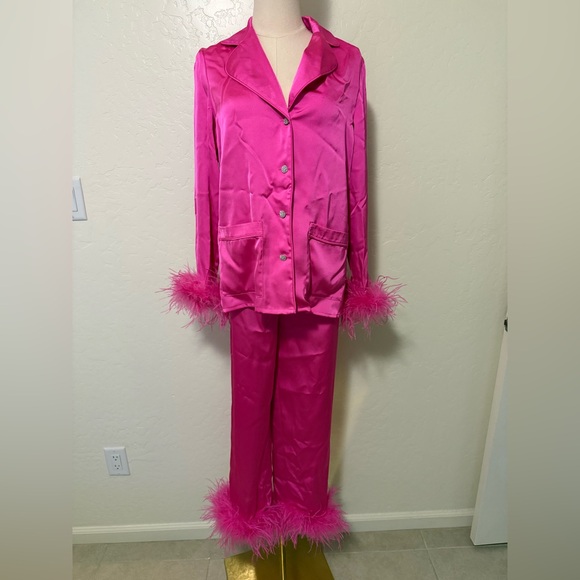 NWT Nadine Merabi Darcie Pink Satin Pajamas - size S - Picture 4 of 9